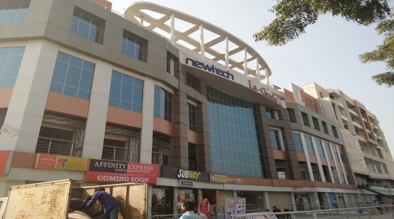 Review : Investment in Newtech La Gracia, Crossings Republik, Ghaziabad ...